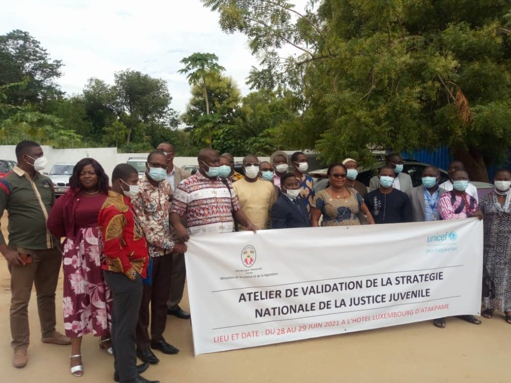 La Stratégie Nationale de la Justice pour Enfants