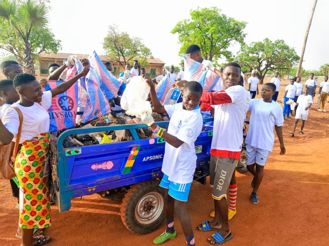 Sport et cohésion sociale : Ecojogging à Nali, Takpamba, Barkoissi et Nagbeni dans les communes Oti-sud 2, AJIS et CREUSET TOGO assainissent les 4 cantons